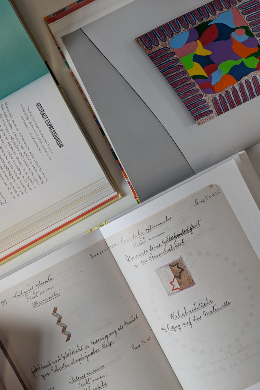 Edinburgh College Libraries are now on Instagram